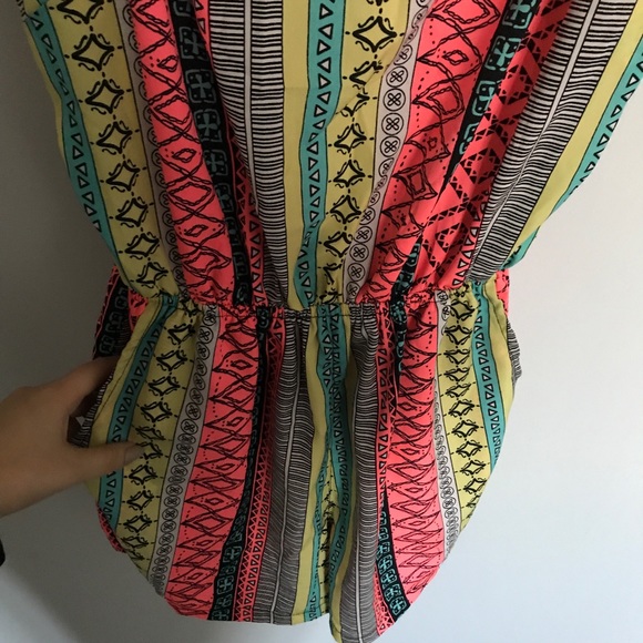 Colourful Tribal Romper with pockets - Picture 4 of 5